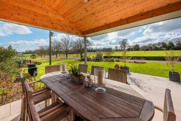 4 Bedroom Detached House For Sale In Pains Hill, Lockerley, Romsey, Hampshire, SO51