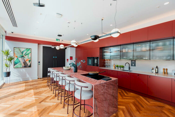 2 Bedroom Flat To Rent In The Mercian, Birmingham, B15