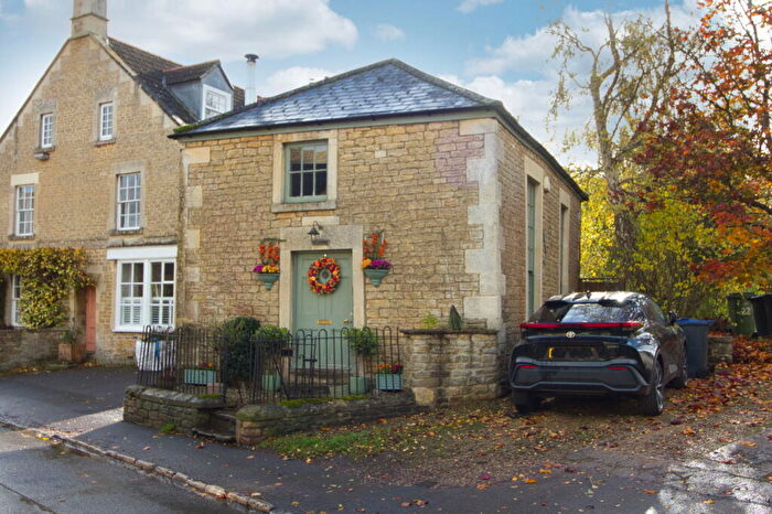 1 Bedroom Detached House For Sale In A The Street, Broughton Gifford, Wiltshire, SN12