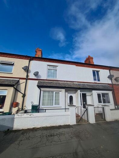 3 Bedroom Terraced House To Rent In Oswald Road, Llandudno Junction, LL31