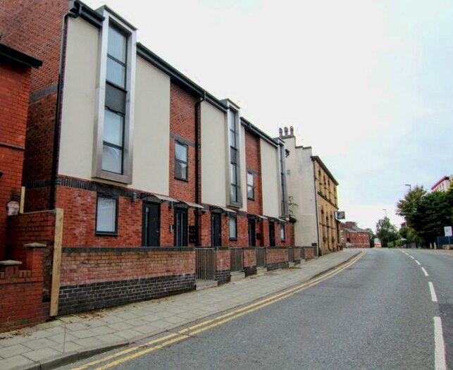 1 Bedroom Flat To Rent In High Street, Prescot, L34