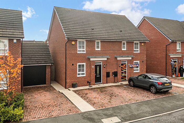 3 Bedroom Semi Detached House For Sale In Springwell Avenue, Liverpool, L36