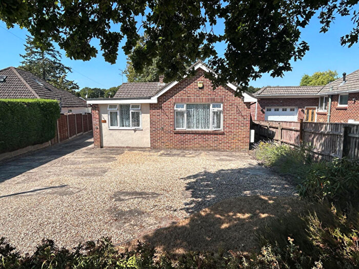 3 Bedroom Detached Bungalow For Sale In York Road, Broadstone, Dorset, BH18