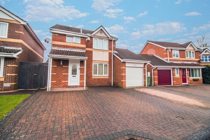 3 Bedroom Detached House For Sale In Rignall, Teal Farm, Washington, NE38