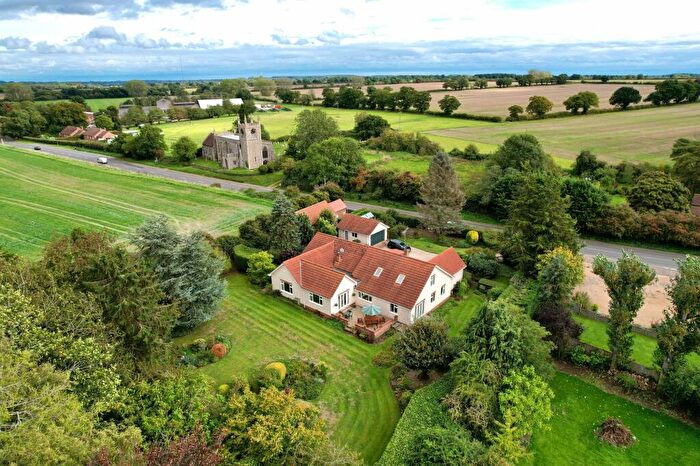 4 Bedroom Detached House For Sale In Fakenham Road, Weasenham, PE32