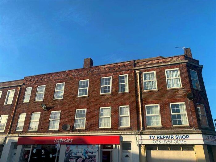 1 Bedroom Apartment To Rent In Marina Buildings, Stoke Road, Gosport, Hampshire, PO12