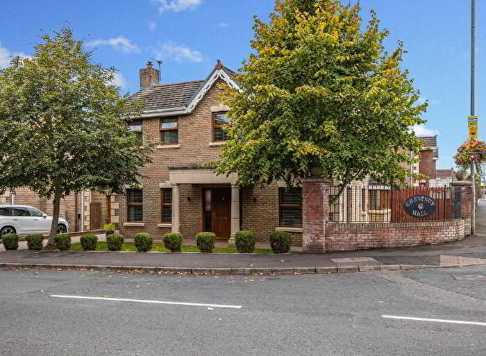 4 Bedroom Detached House For Sale In Chestnut Hall Avenue, Craigavon, BT67