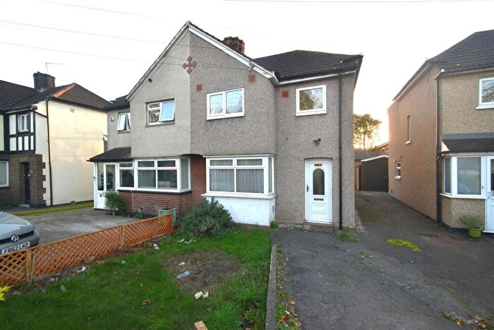 3 Bedroom House To Rent In Park Road, Dartford, DA1