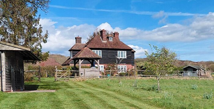 5 Bedroom Detached House For Sale In Ludley Hill, Peasmarsh, TN31