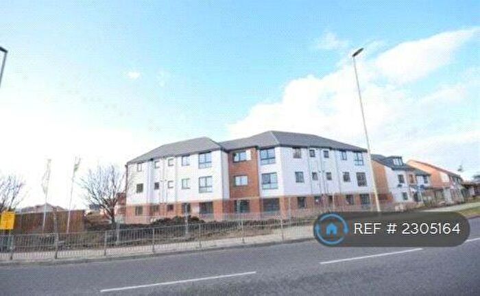 2 Bedroom Flat To Rent In High Shields Close, South Shields, NE33
