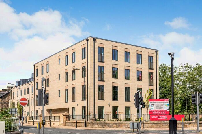 Penthouse To Rent In Station Parade, Harrogate, North Yorkshire, HG1