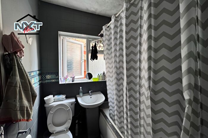 1 Bedroom Flat For Sale In Devonshire Road, London, E17