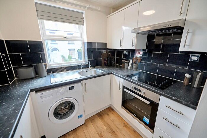 2 Bedroom Apartment To Rent In Gell Street, Sheffield, S3