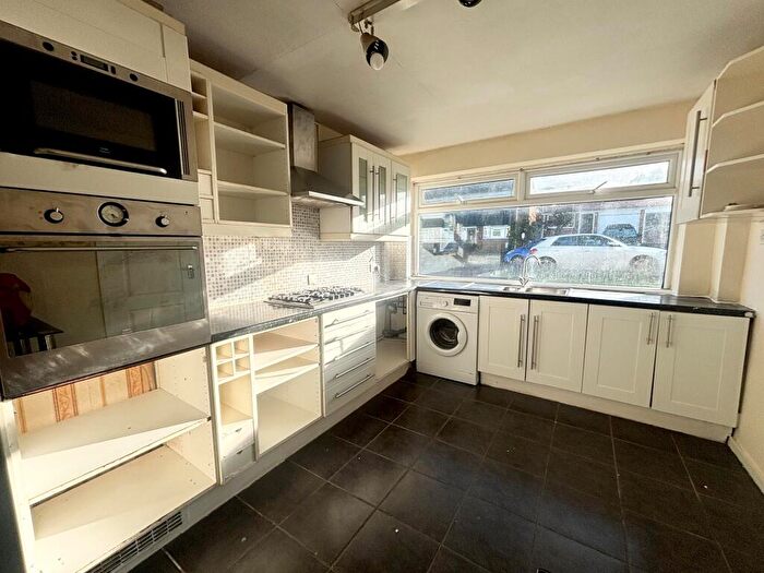 3 Bedroom House To Rent In Ambleside, Bartley Green, B32