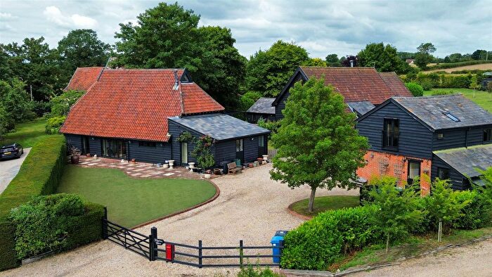 4 Bedroom Detached House For Sale In Pilgrims Barn, Bury Road, Hitcham, Suffolk, IP7