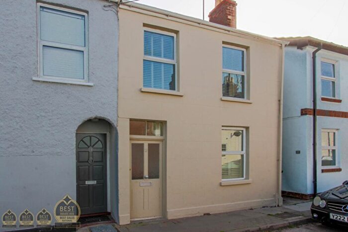 3 Bedroom End Of Terrace House To Rent In , York Street, Cheltenham, GL52