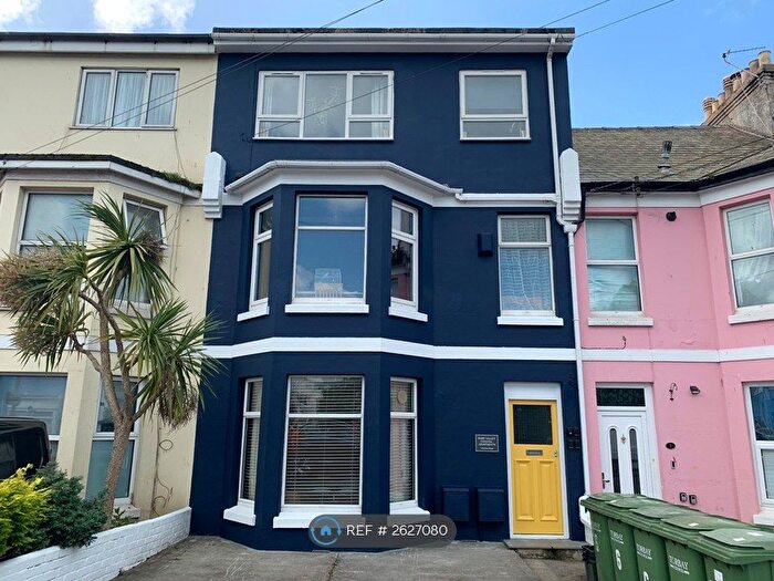 Studio To Rent In Dart Valley Coastal Apartments, Paignton, TQ4