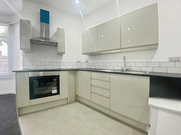 2 Bedroom Apartment To Rent In London Road, Portsmouth, Hampshire, PO2