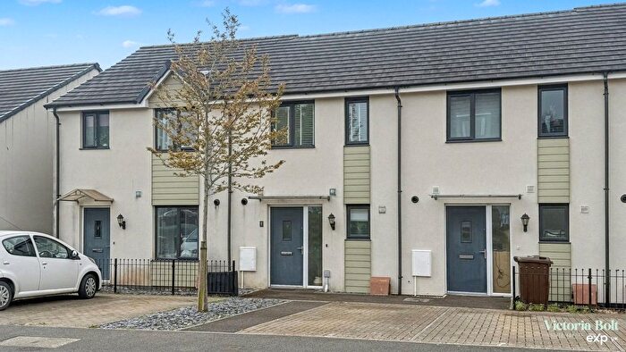 2 Bedroom Terraced House For Sale In Pennycross Close, Plymouth, PL2