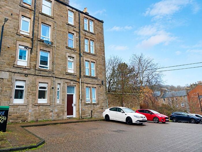 2 Bedroom Flat To Rent In Black Street, West End, Dundee, DD2