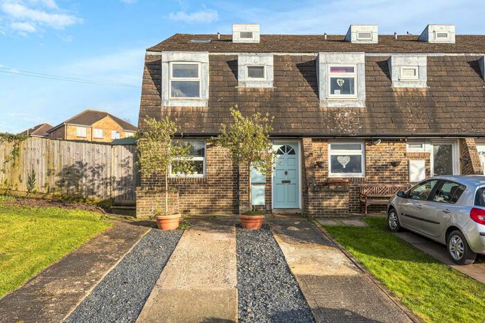 2 Bedroom End Of Terrace House To Rent In Aldebarton Drive, Headington, OX3