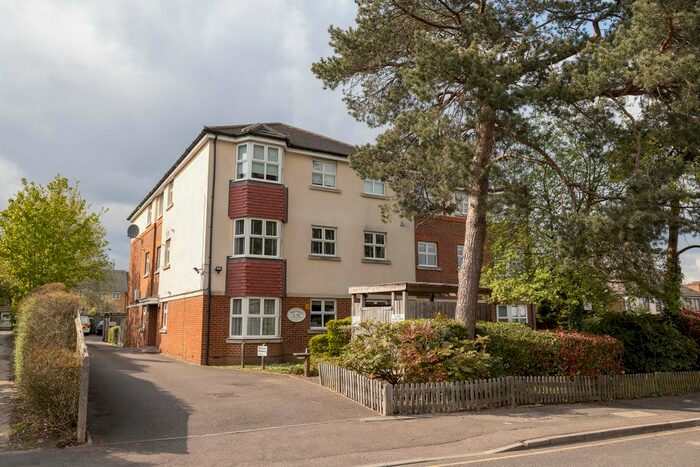 2 Bedroom Flat To Rent In Carlton Road, Sidcup, DA14