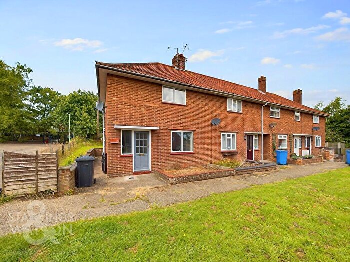 2 Bedroom End Of Terrace House To Rent In Black Boy Meadow, Beccles, NR34