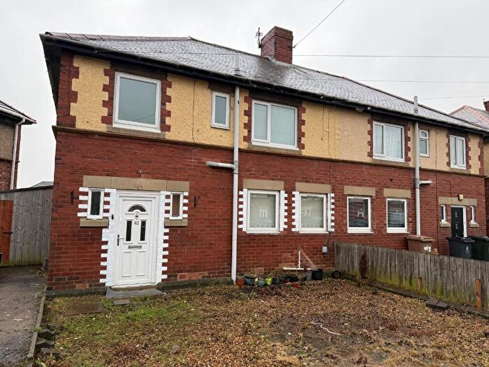 3 Bedroom End Of Terrace House To Rent In Rocket Way, Newcastle Upon Tyne, NE12
