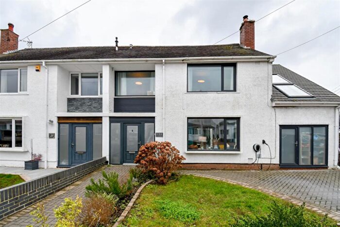 4 Bedroom Semi-Detached House For Sale In Trem Y Don, Barry, CF62