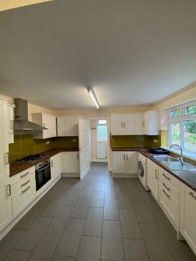 7 Bedroom Semi-Detached House To Rent In Melton Road, West Bridgford, NG2