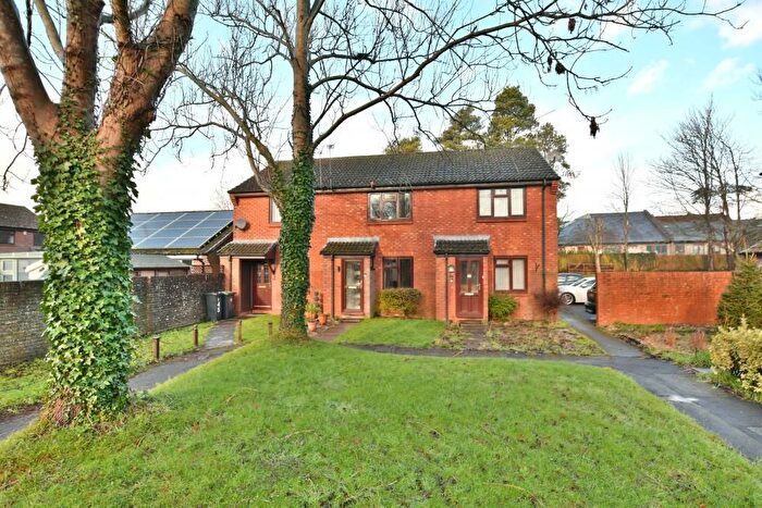 2 Bedroom Town House For Sale In Cuthbury Gardens, Wimborne, BH21