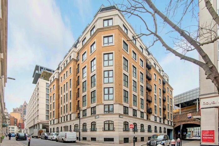 1 Bedroom Flat To Rent In Pepys Street, Tower Hill, EC3N