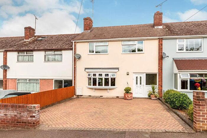 4 Bedroom Terraced House To Rent In Church View, Banbury, Oxon, OX16