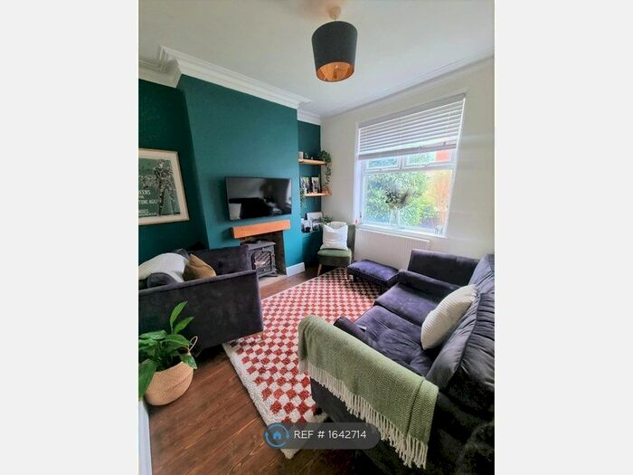 2 Bedroom Terraced House To Rent In Henwood Road, Manchester, M20