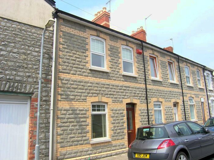 2 Bedroom House To Rent In Salop Place, Penarth, CF64