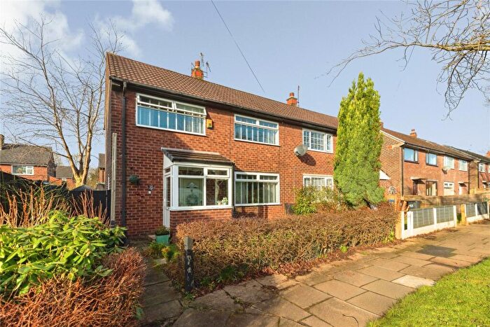 3 Bedroom Semi-Detached House For Sale In Bridges Avenue, Bury, Lancashire, BL9