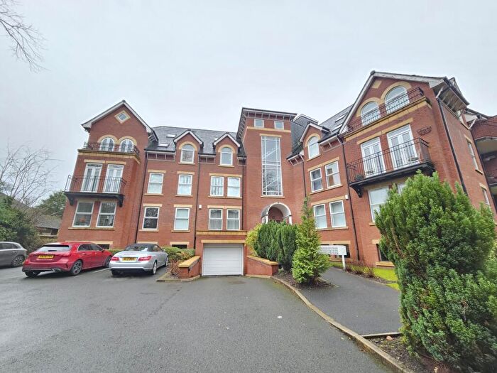 3 Bedroom Flat For Sale In Spath Road, Manchester, M20