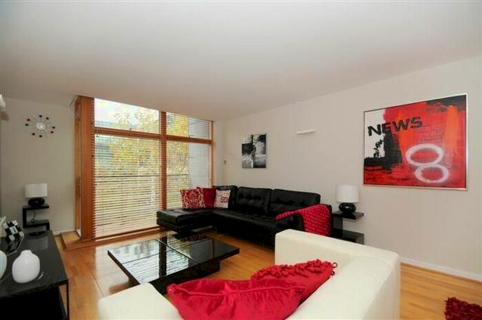2 Bedroom Flat To Rent In Marsham Street, Westminster, London, SW1P