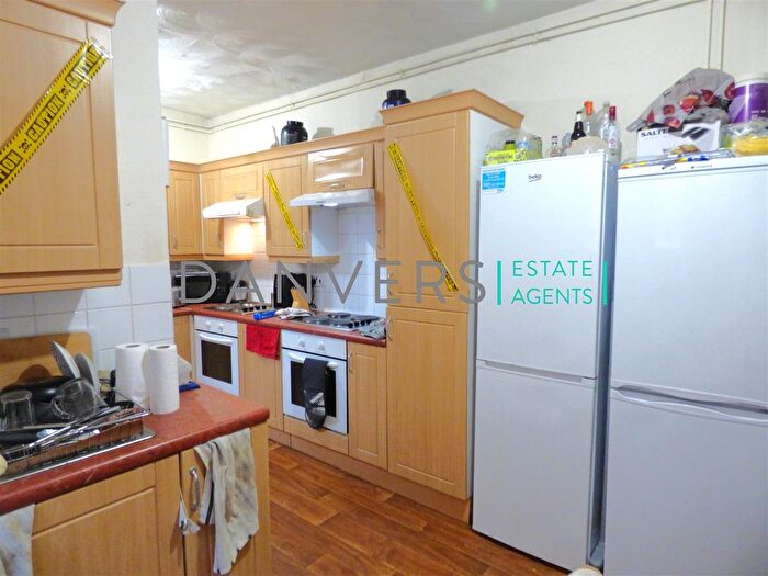 6 Bedroom Terraced House To Rent In Upperton Road, Leicester, LE3