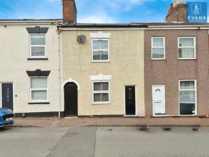 4 Bedroom Terraced House For Sale In Craven Street, Coventry, CV5