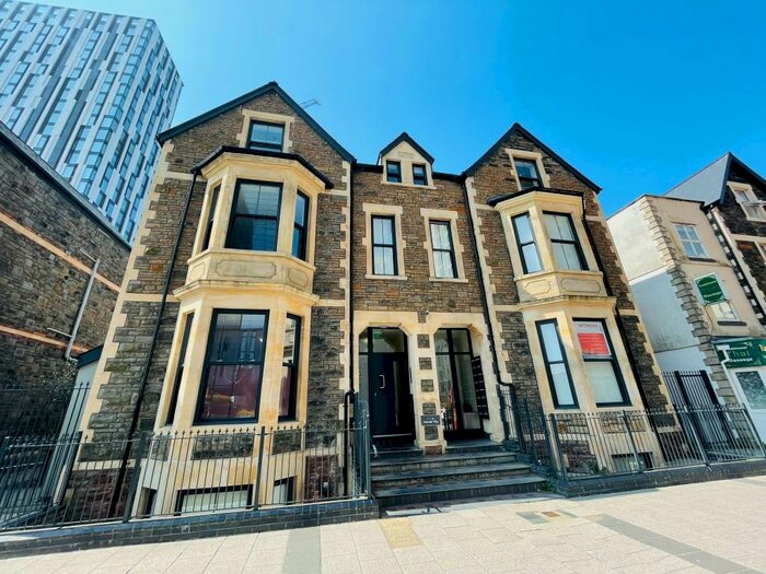 2 Bedroom Apartment To Rent In Churchill Way, Cardiff City Centre, Cardiff, CF10