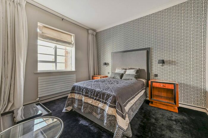 1 Bedroom Flat For Sale In Old Church Street, Chelsea, London, SW3