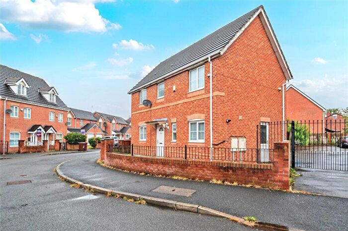 3 Bedroom Detached House For Sale In Leegrange Road, Blackley, Manchester, M9