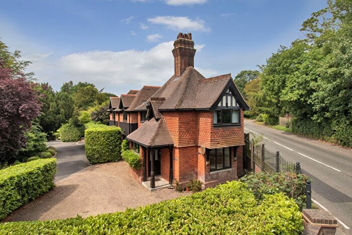 4 Bedroom Detached House To Rent In Langton Road, Langton Green, Tunbridge Wells, TN3