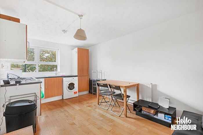 2 Bedroom Apartment To Rent In Barker Drive, London, NW1