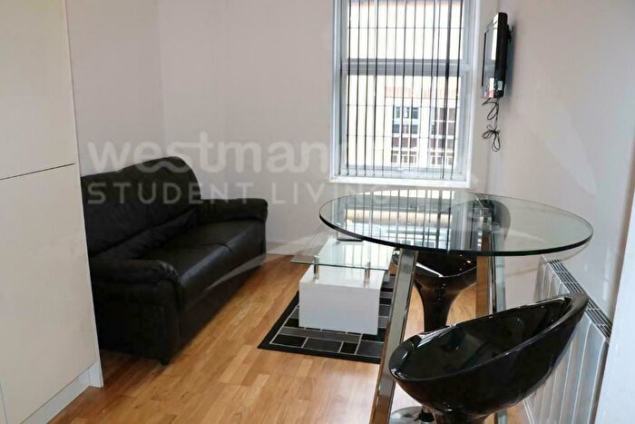 2 Bedroom Apartment To Rent In Salisbury Road, Leicester, Leicestershire, LE1