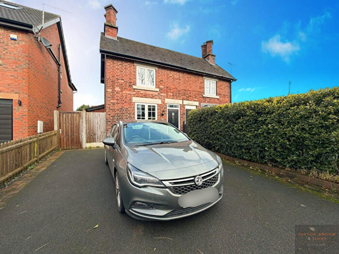 2 Bedroom Cottage For Sale In Smithy Cottage, Brick Kiln Lane, Morley Smithy, Ilkeston, Derbyshire, DE7