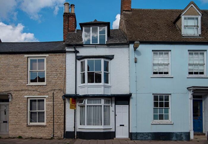 4 Bedroom Terraced House For Sale In Witney, Oxfordshire, OX28
