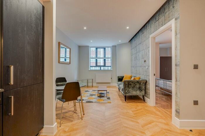 1 Bedroom Flat To Rent In Beaufort House, - Newhall Street, Birmingham, B3