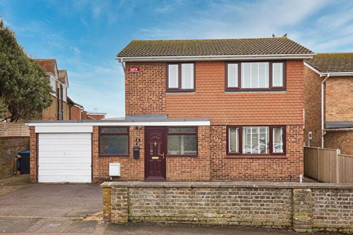 3 Bedroom Detached House For Sale In Downs Road, Ramsgate, Kent, CT11